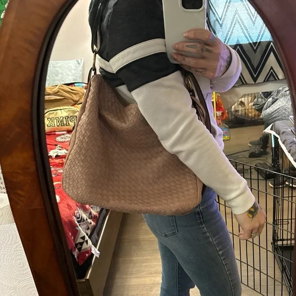 Faux Leather Purse - Picture 3 of 7